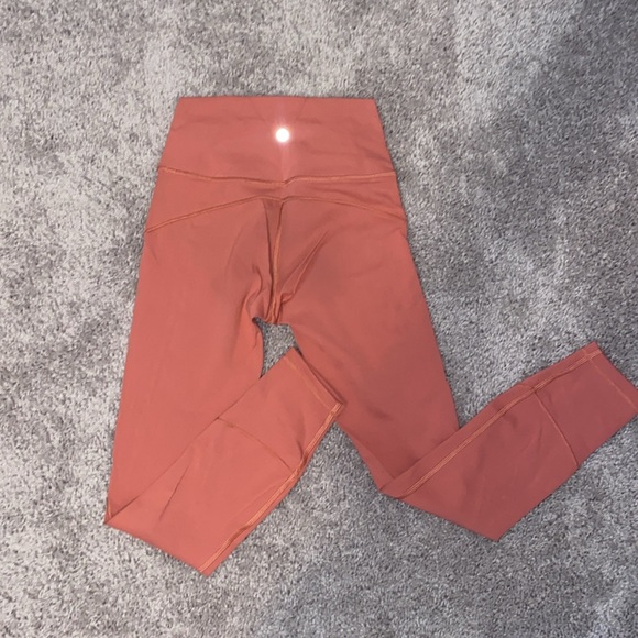 Lululemon Wunder Train Mid Rise 25” - Picture 3 of 4